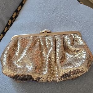 Elegant Gold Sequin Clutch